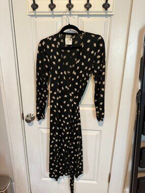 True Vintage Diane Von Furstenberg 70s wrap dress